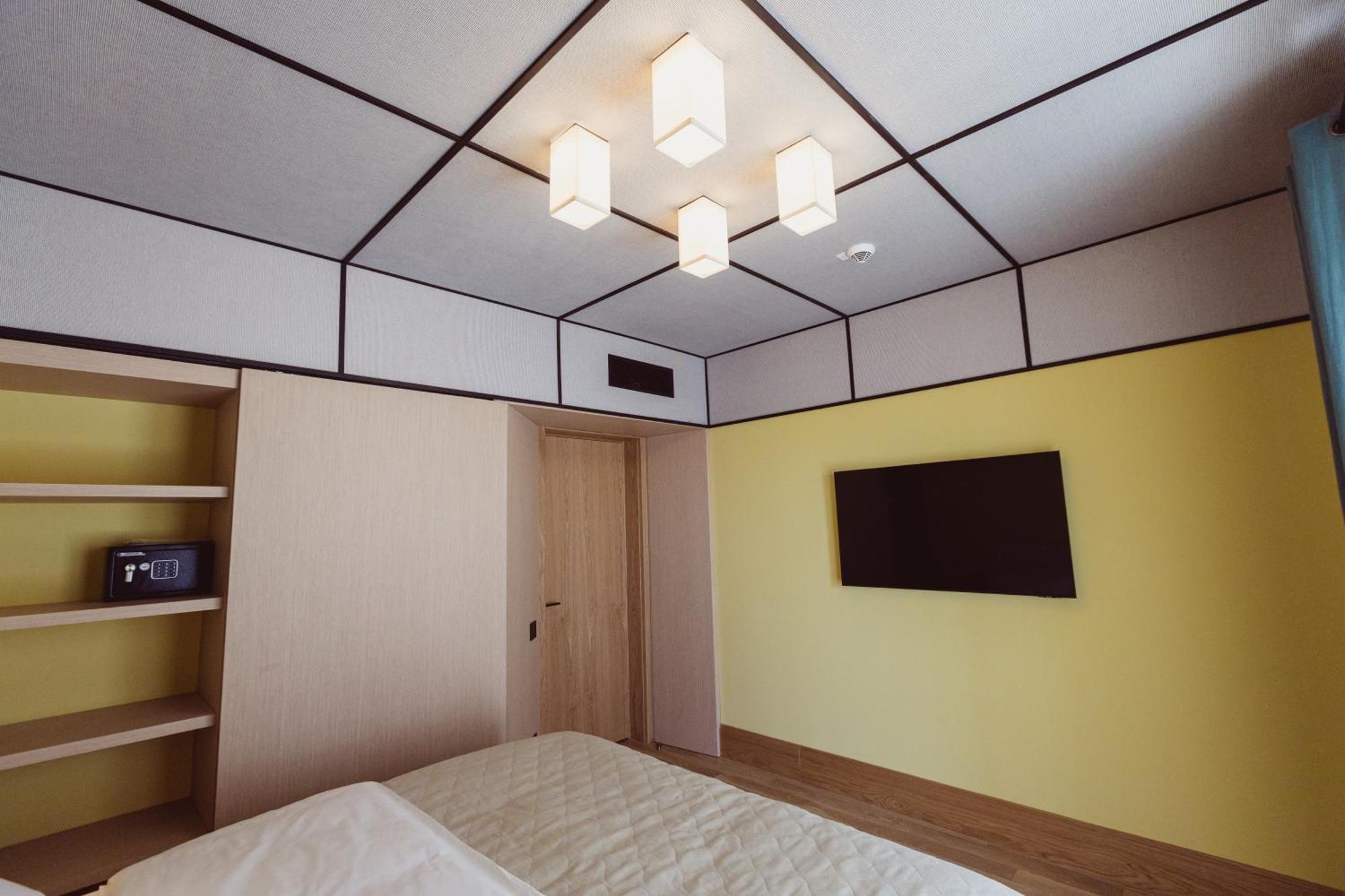 Aparthotel Krajowa Zewnętrze zdjęcie